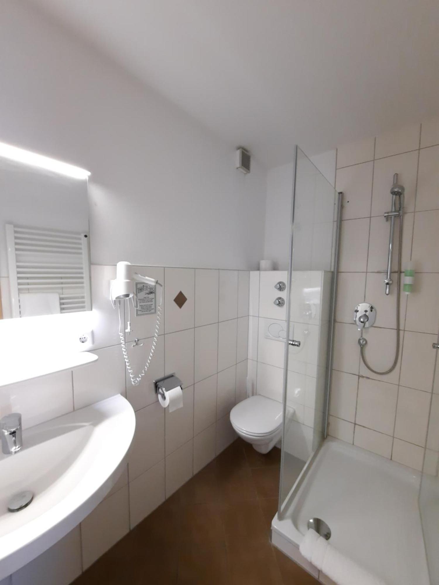 Pension Alter Wirt Enkering Exterior foto